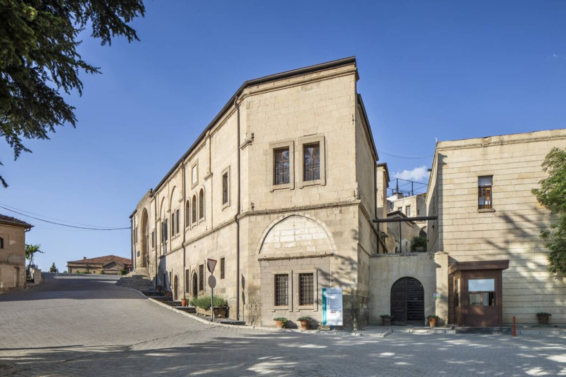 Mehmet Şakir Pasha Madrasa