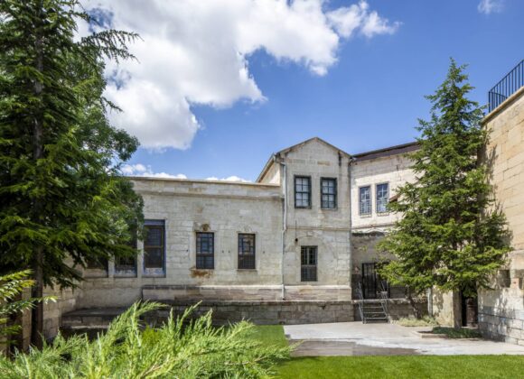 Kapadokya Üniversitesi Cansever Konağı