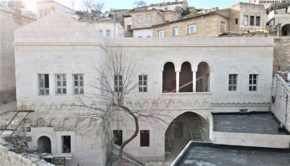 Beyaz Mansion-  Sinasos Houses